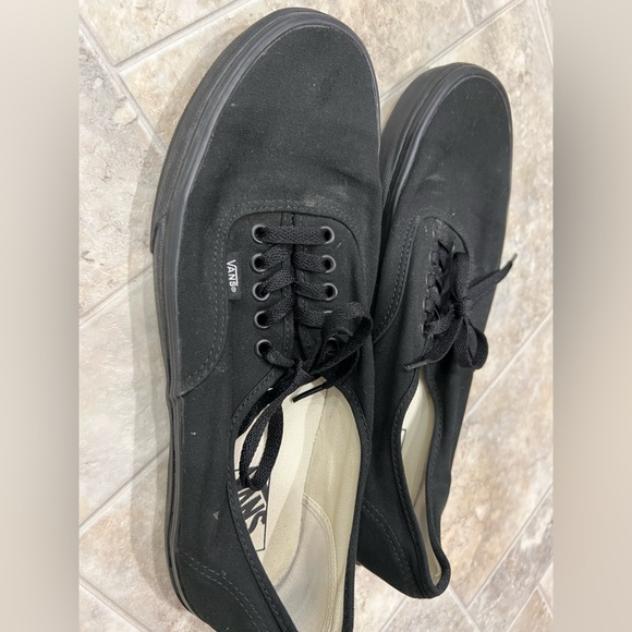 Men’s Vans shoes 11.5 black - Picture 4 of 9